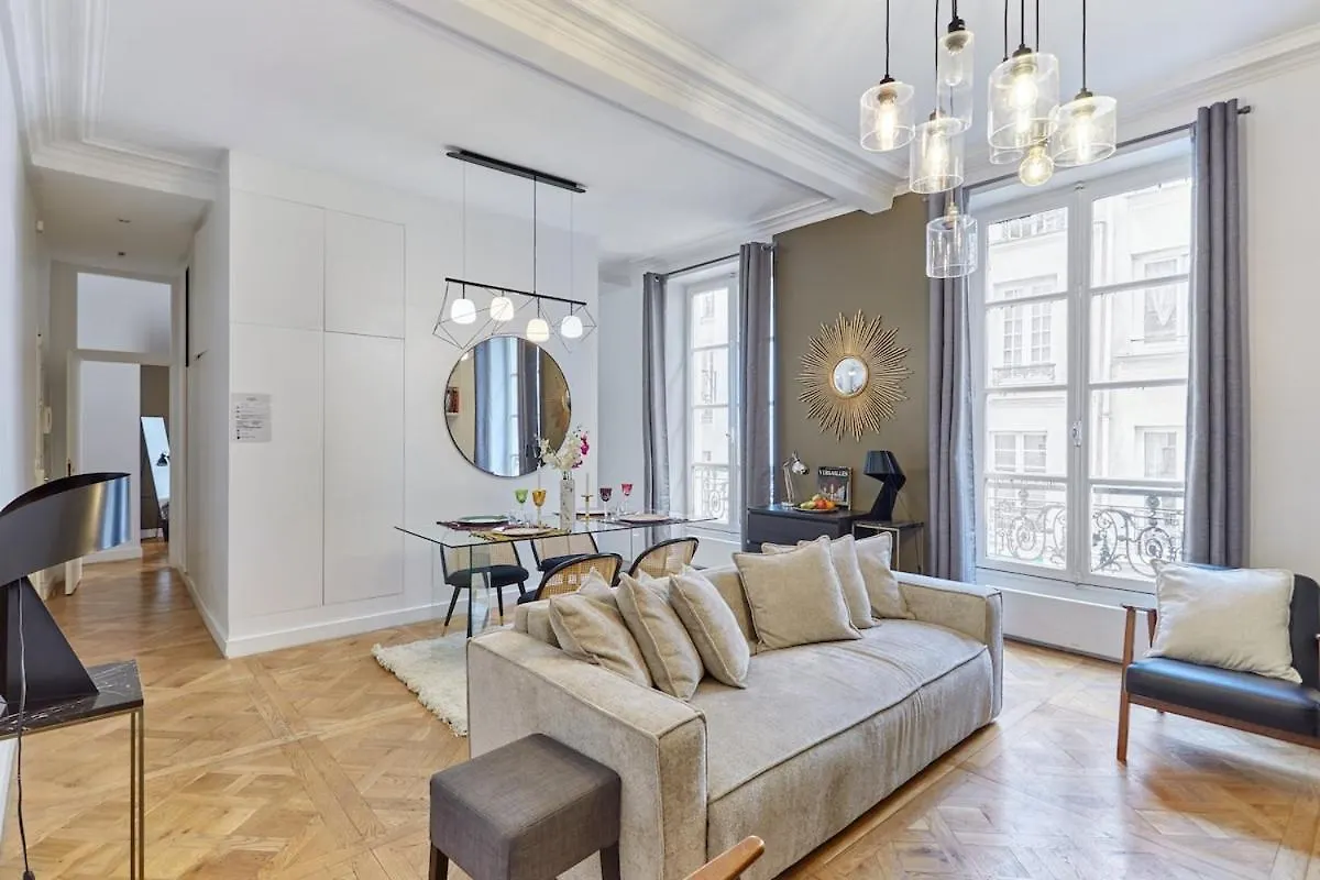 Apartment Le Marais By Studio Prestige Paris