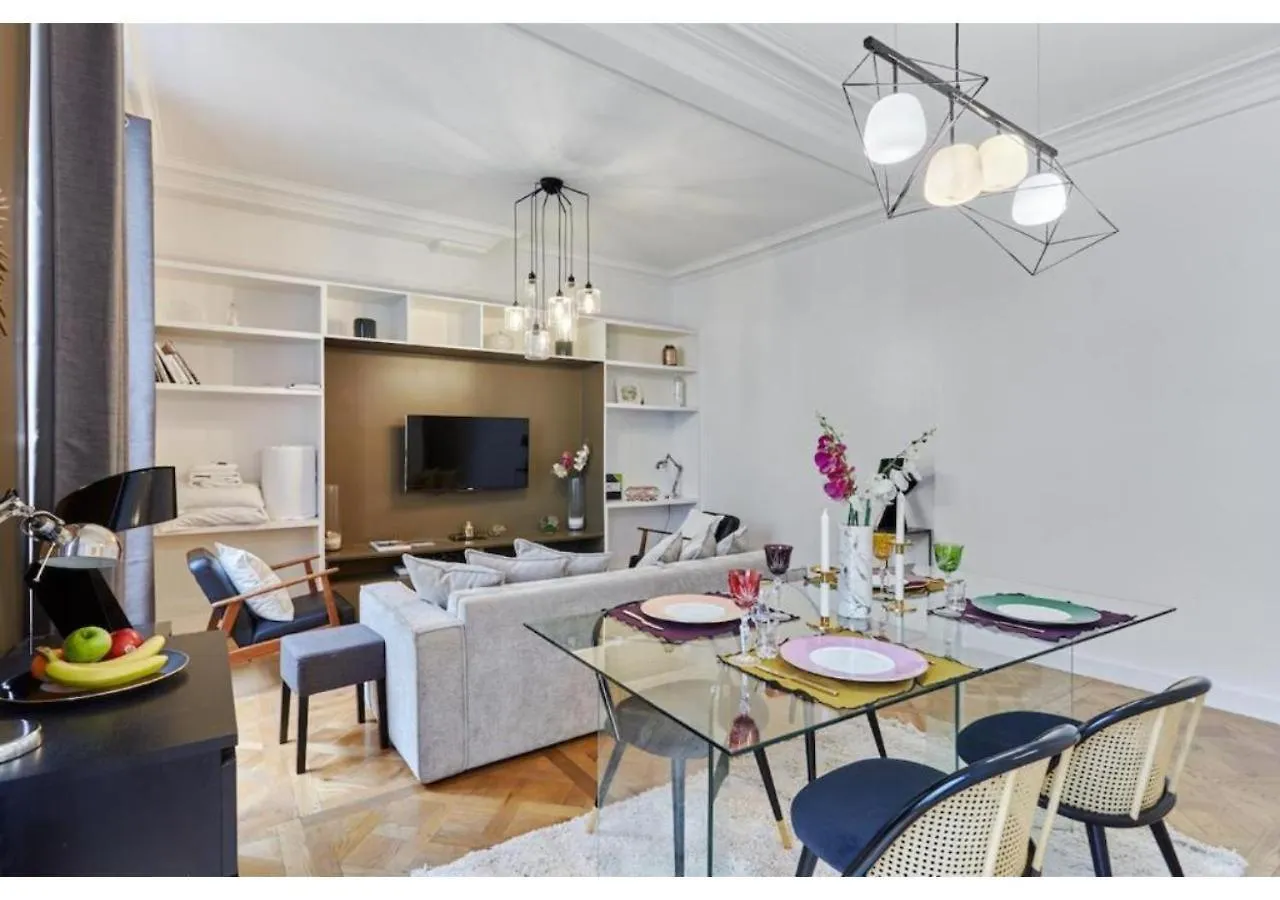Apartment Le Marais By Studio Prestige Paris